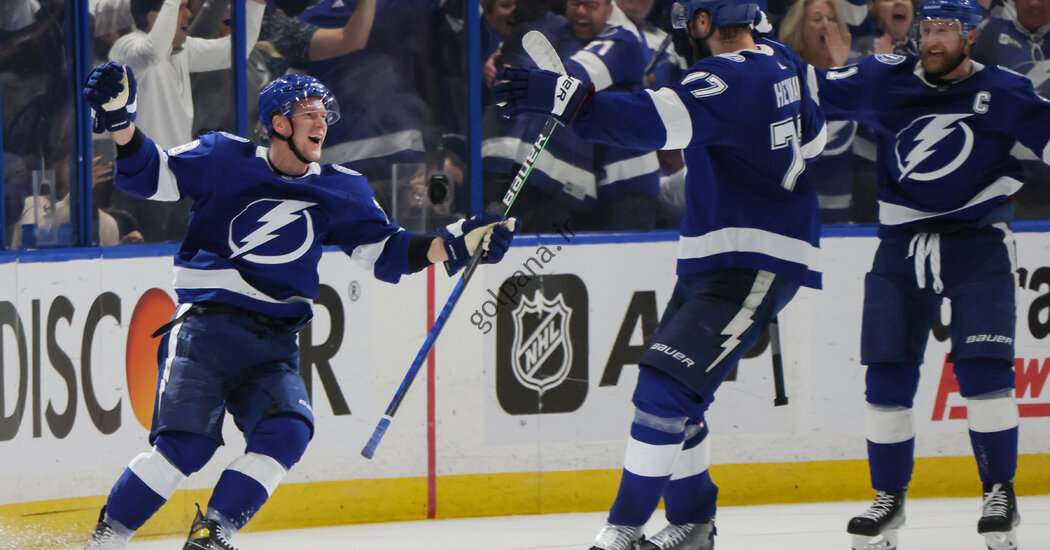 برای تامپا بی، پیروزی بر رنجرز در زمان مناسبی رخ می دهد